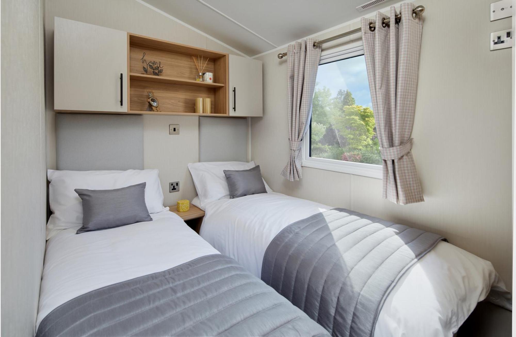 Lomond Woods Holiday Park بالّوتْشْ الغرفة الصورة