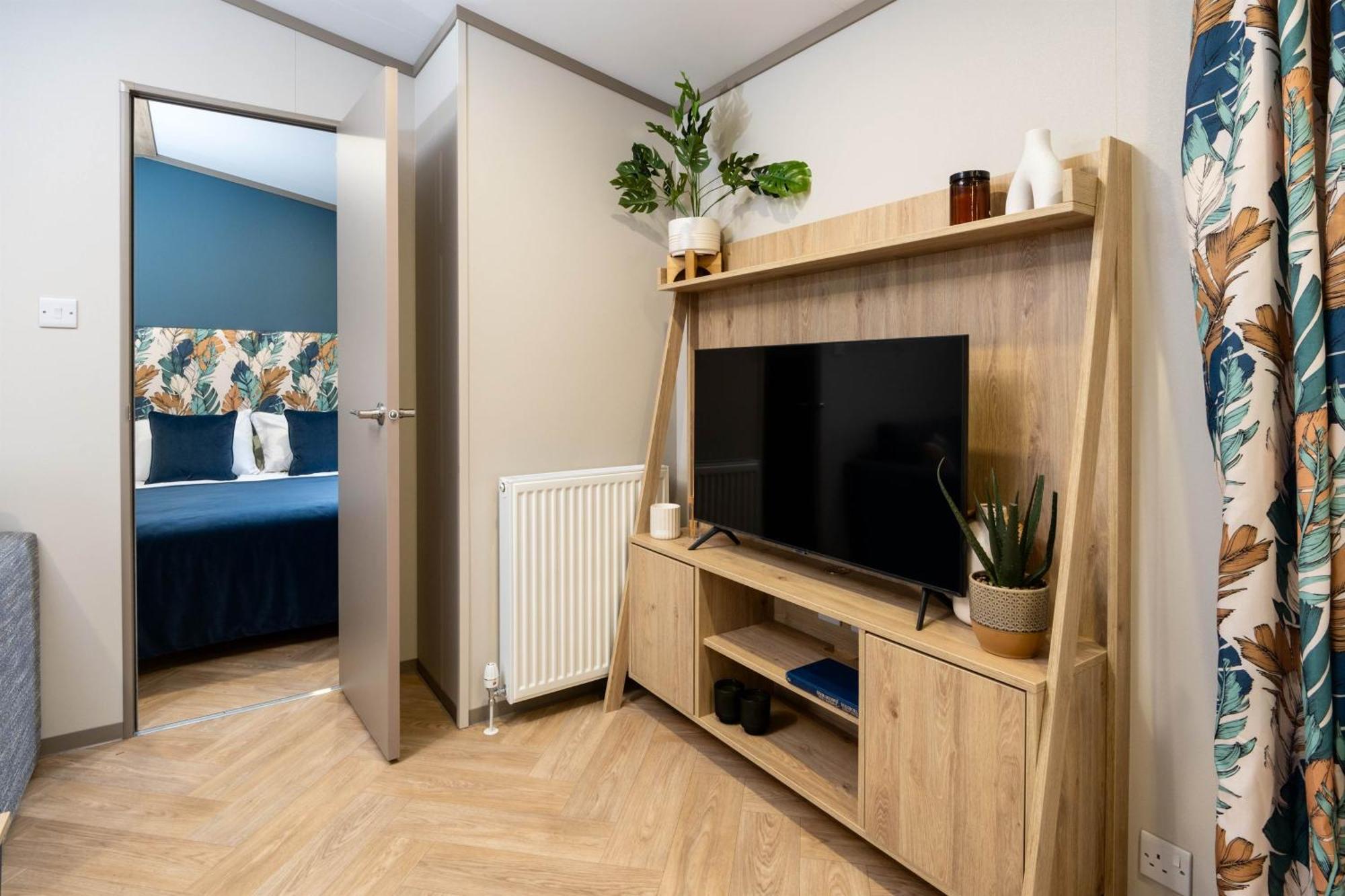 Lomond Woods Holiday Park بالّوتْشْ الغرفة الصورة